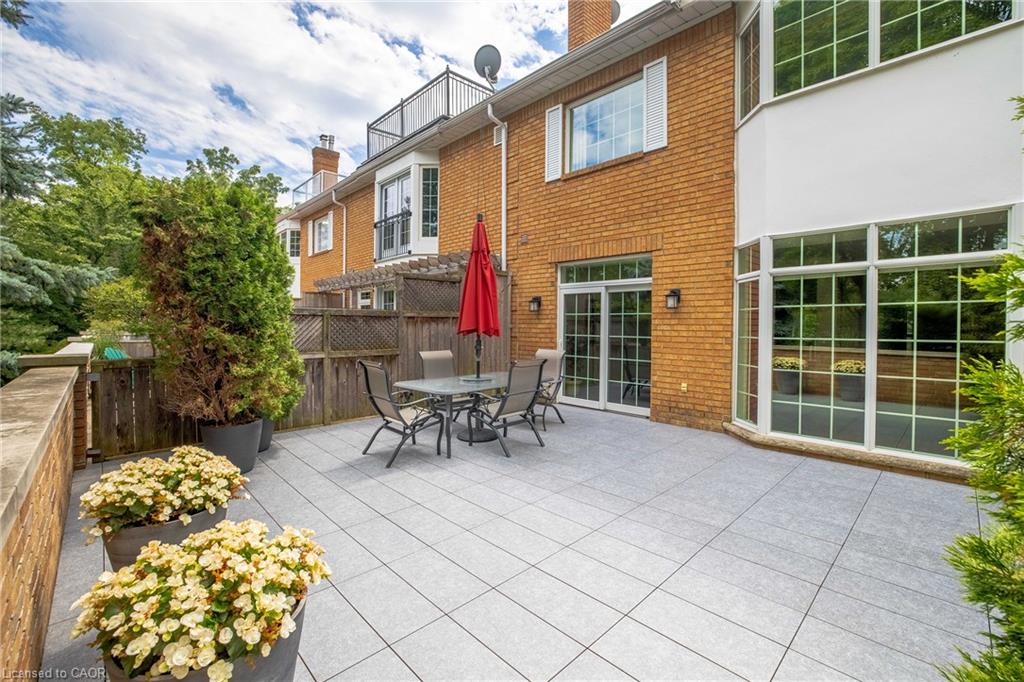 23 Chisholm Street Property Photo 24