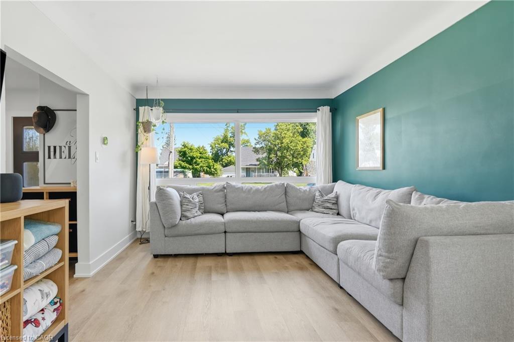 6680 Mcleod Road Property Photo 4