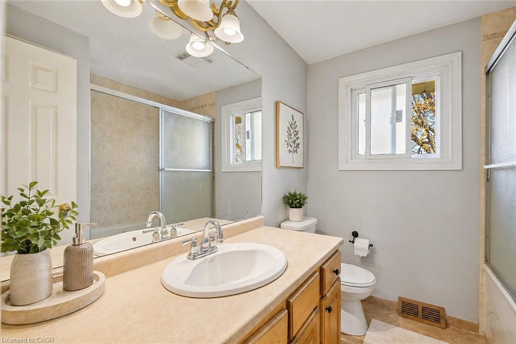 74 Macoomb Drive Property Photo 17