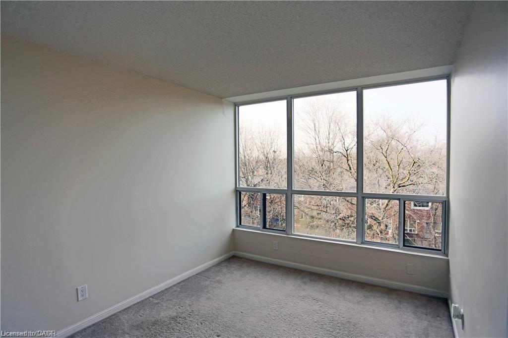 411-107 Bagot Street Property Photo 6