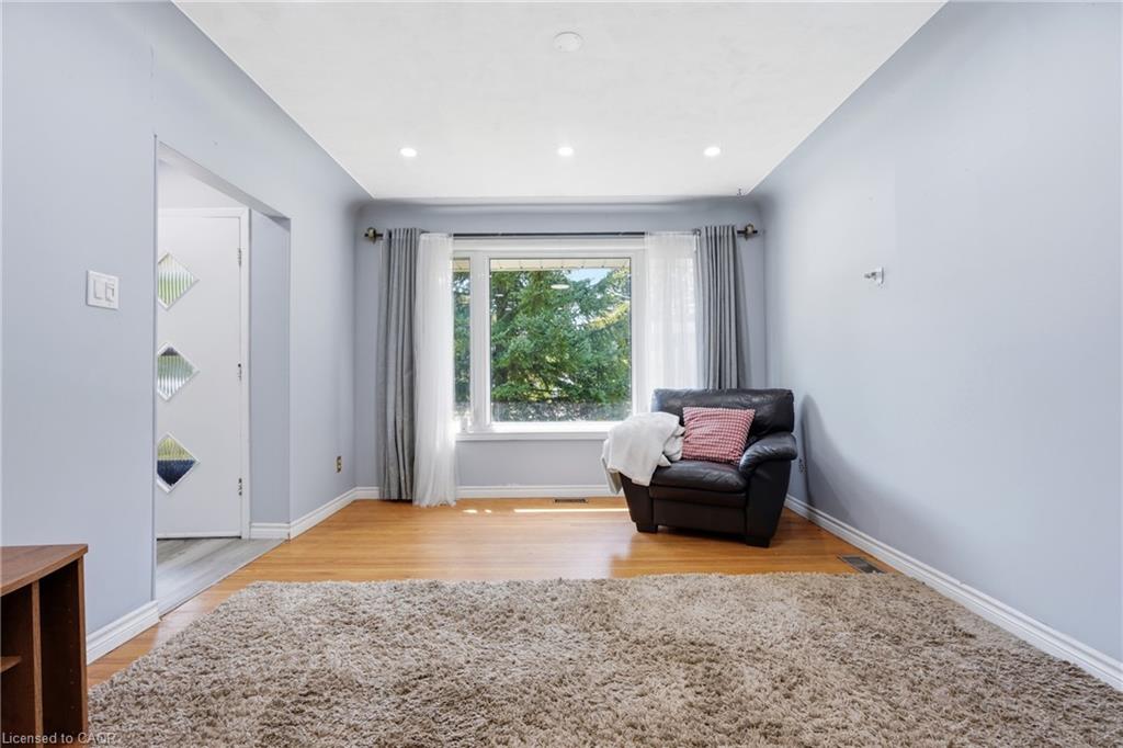38 High Street Property Photo 3