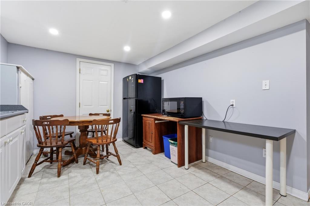 38 High Street Property Photo 8