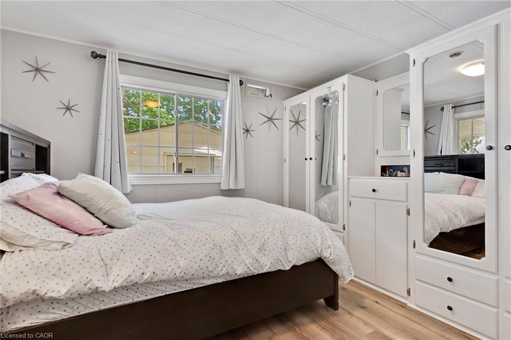 5 Willowdale Road Property Photo 11