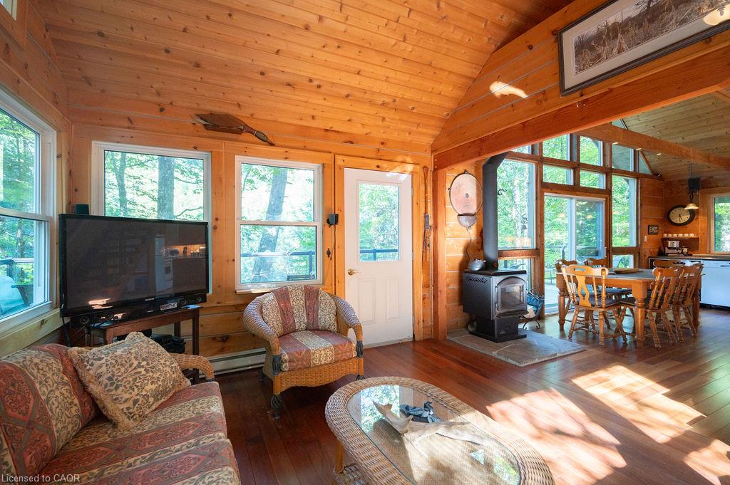 1123 Blue Lake Road Property Photo 7
