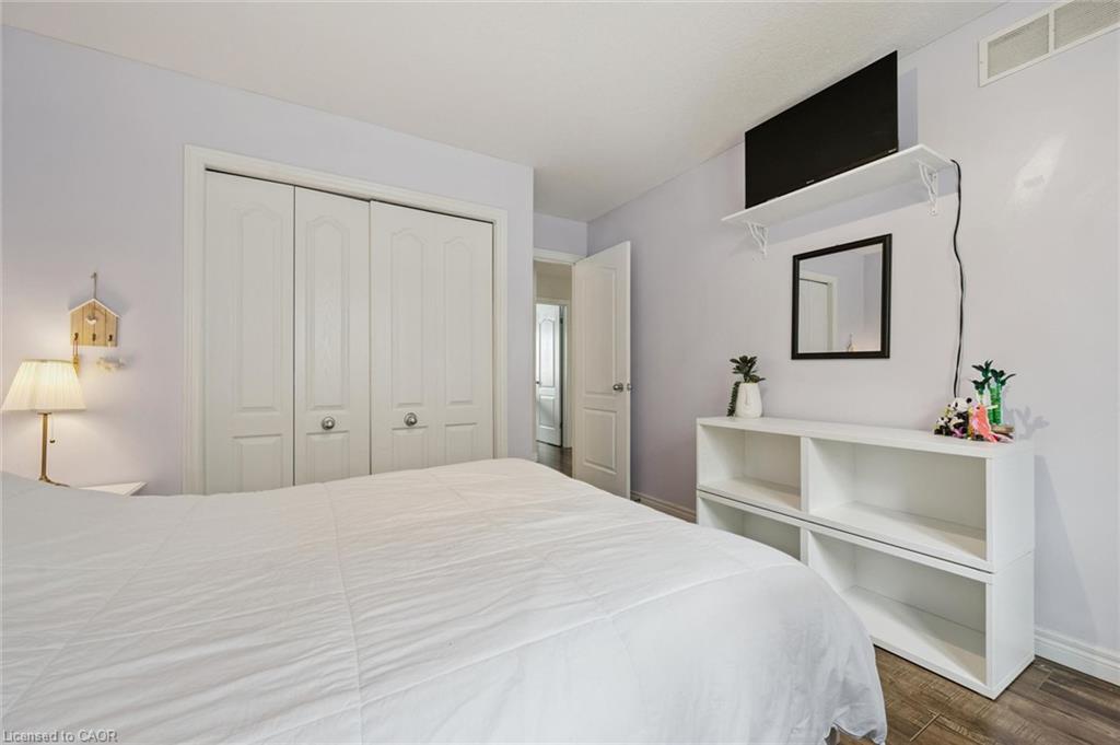 360 Red Osier Road Property Photo 25