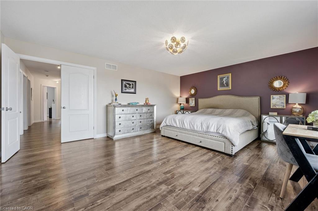 360 Red Osier Road Property Photo 32