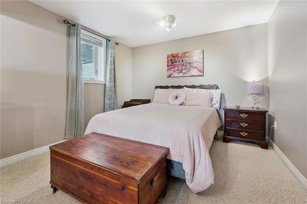 360 Red Osier Road Property Photo 39