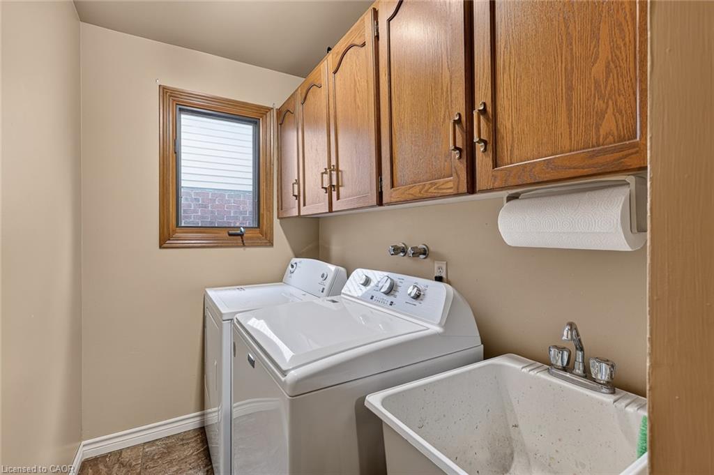 27 Sioux Crescent Property Photo 24