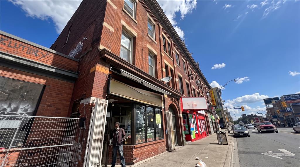 433 King Street E Property Photo 1