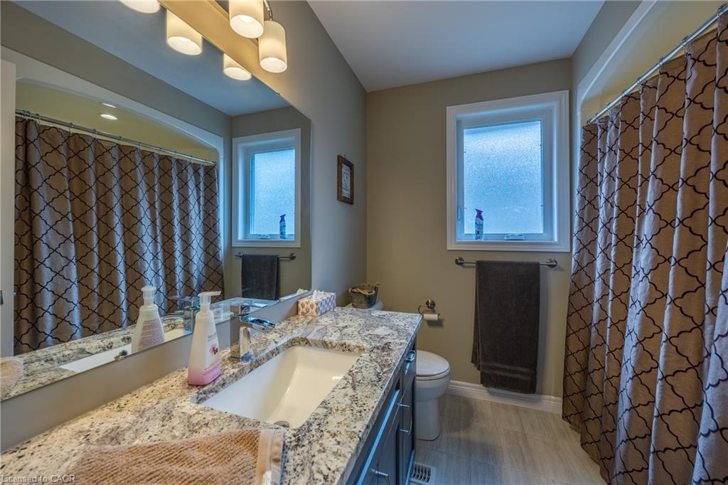 7 Stonebridge Place Property Photo 18