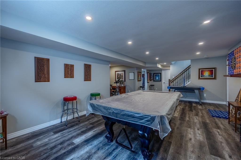 7 Stonebridge Place Property Photo 24