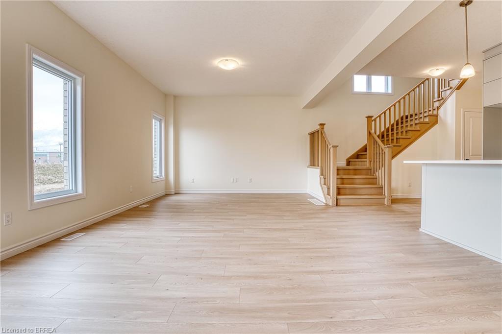 30 Ford Drive Property Photo 11