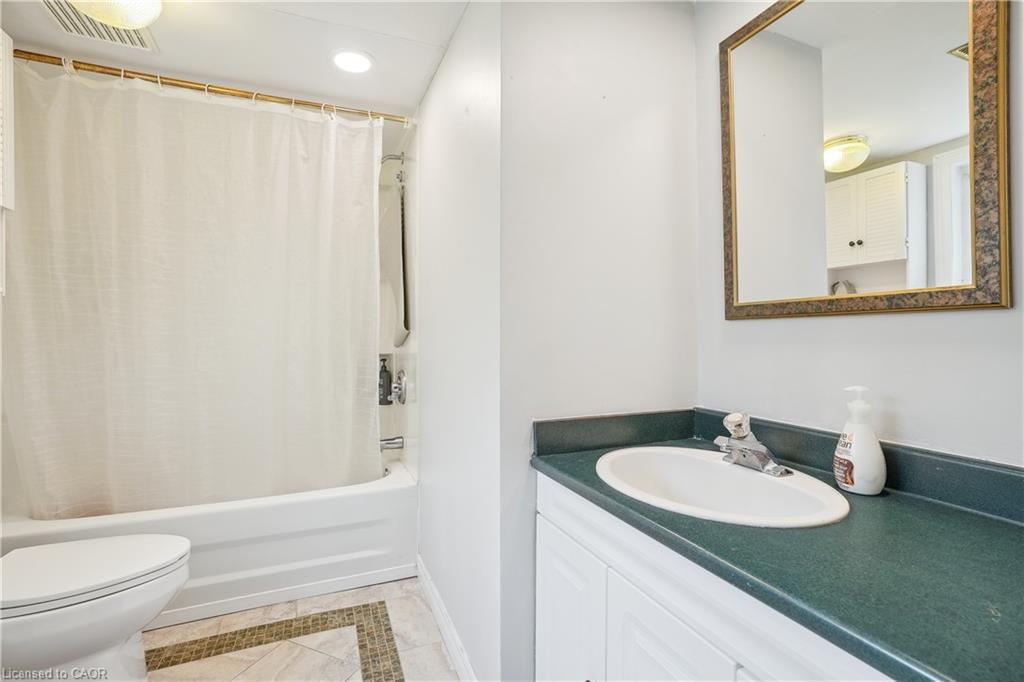 13 Beaucourt Place Property Photo 16