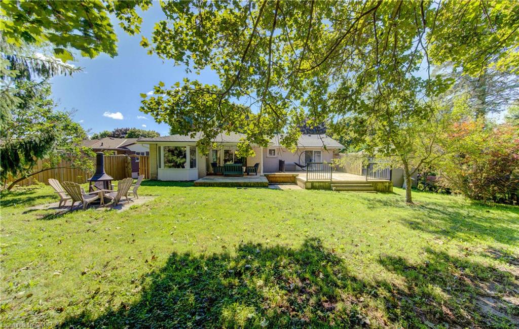 106 Autumn Hill Crescent Property Photo 30