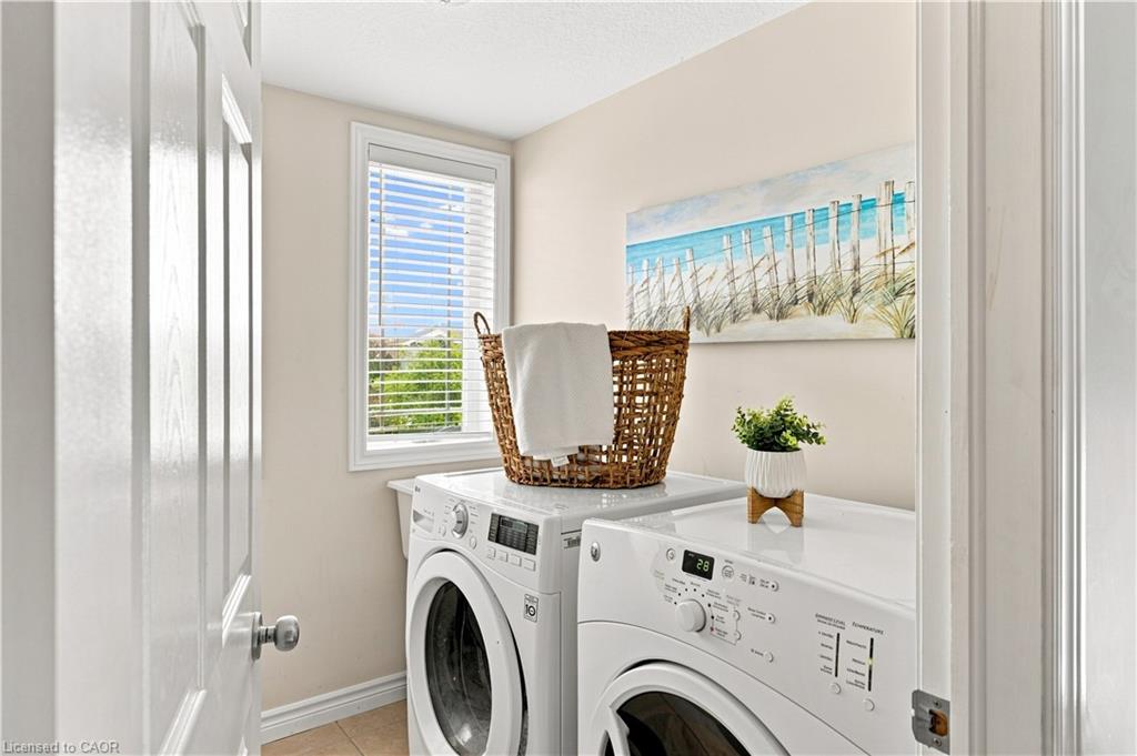 6 Country Clair Street Property Photo 28