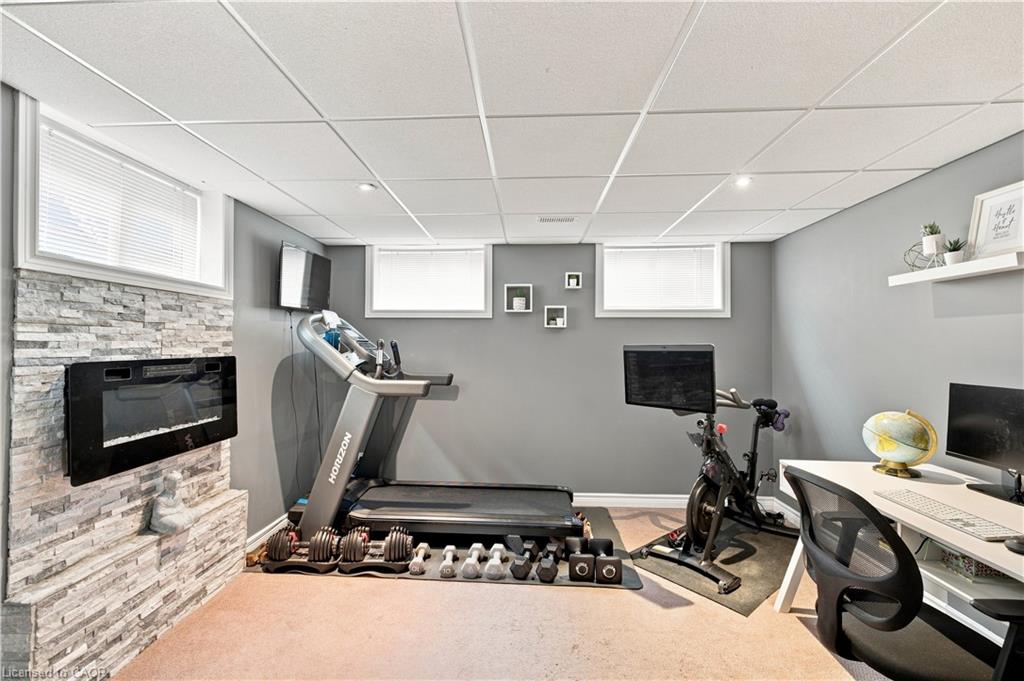 6 Country Clair Street Property Photo 34