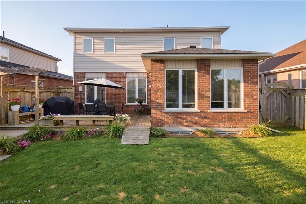 6 Country Clair Street Property Photo 37