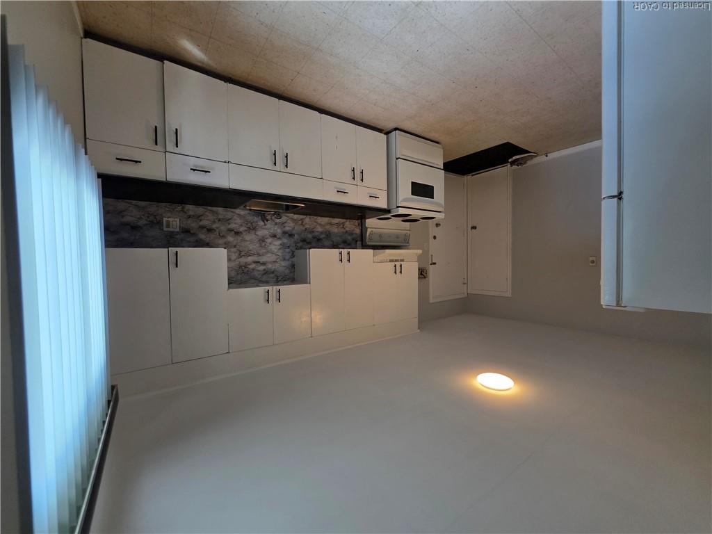 3-362 Grey Street Property Photo 4