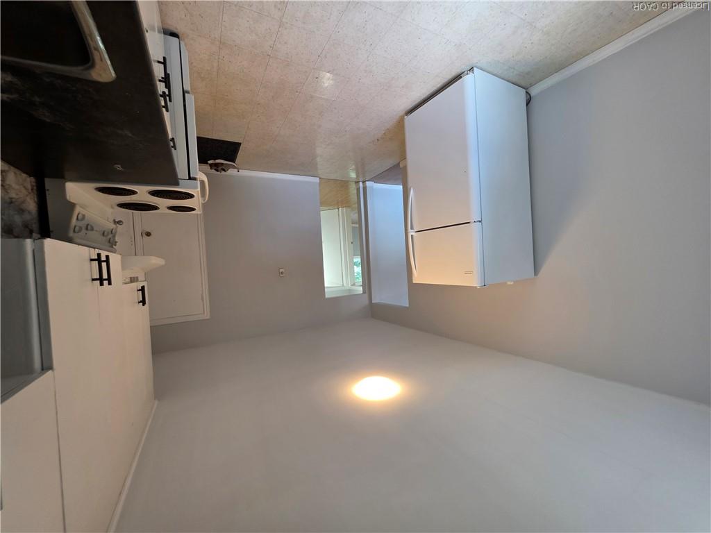 3-362 Grey Street Property Photo 5