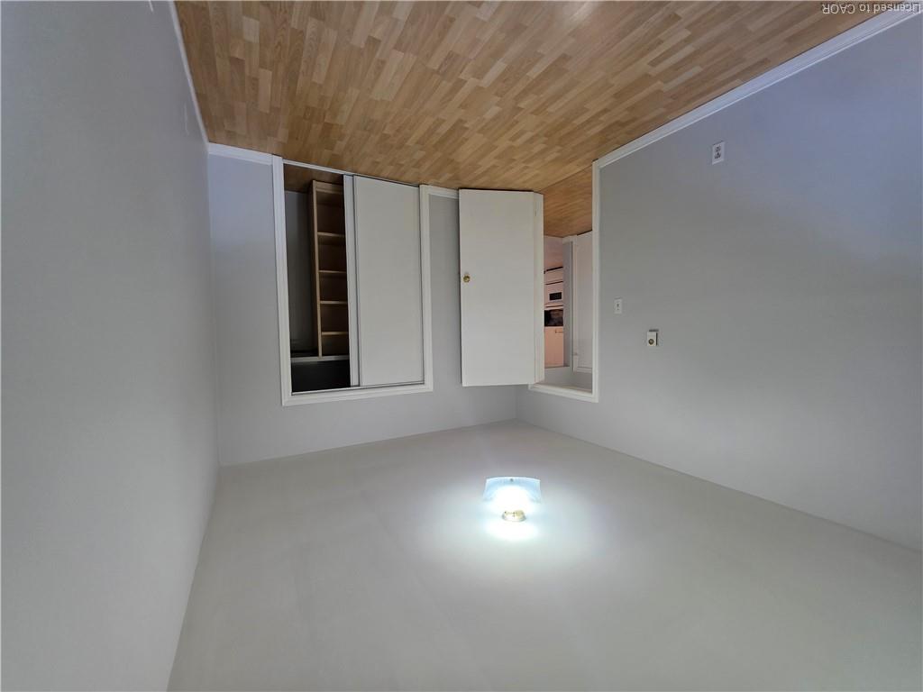 3-362 Grey Street Property Photo 12