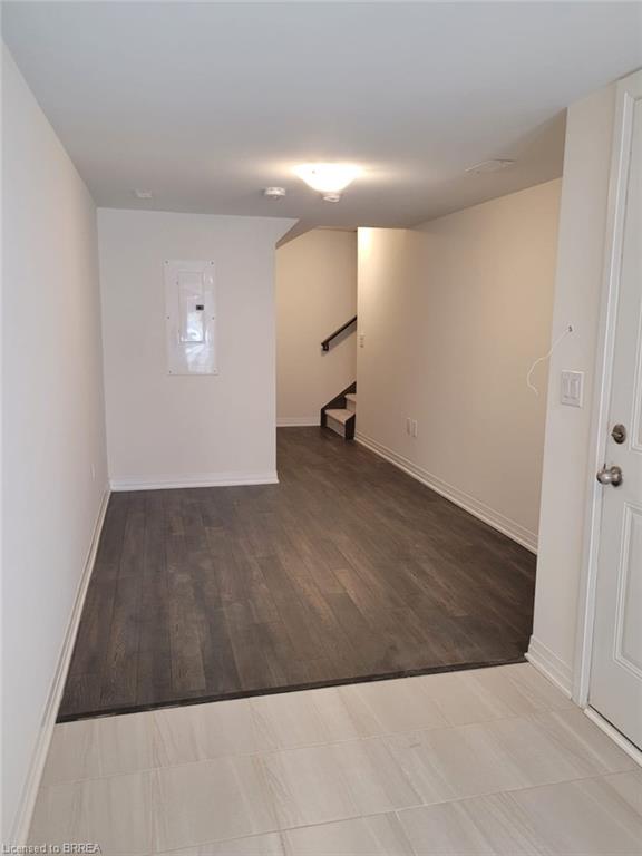 913-585 Colborne Street E Property Photo 2