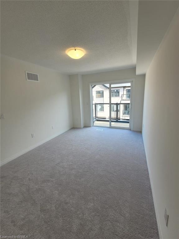 913-585 Colborne Street E Property Photo 10