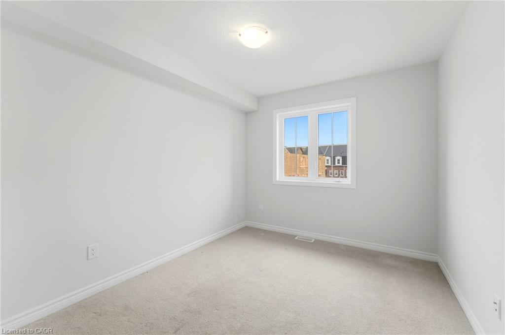 126-677 Park Road N Property Photo 19