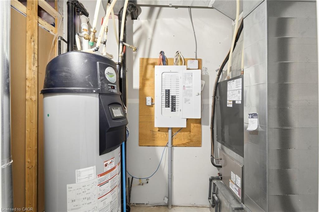 126-677 Park Road N Property Photo 39