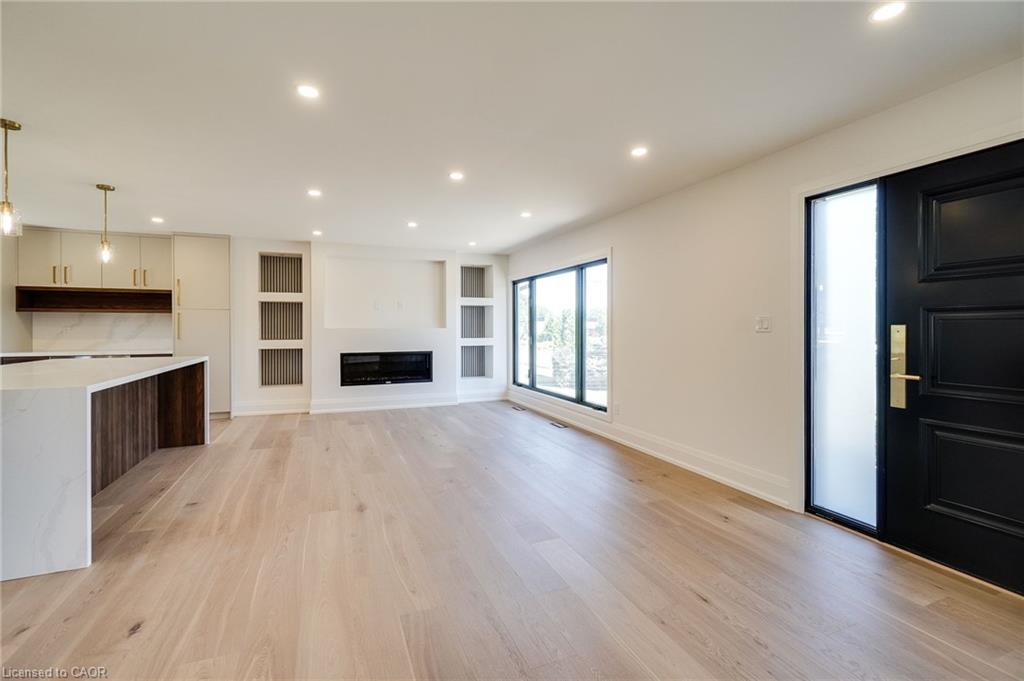 24 Royce Avenue Property Photo 5