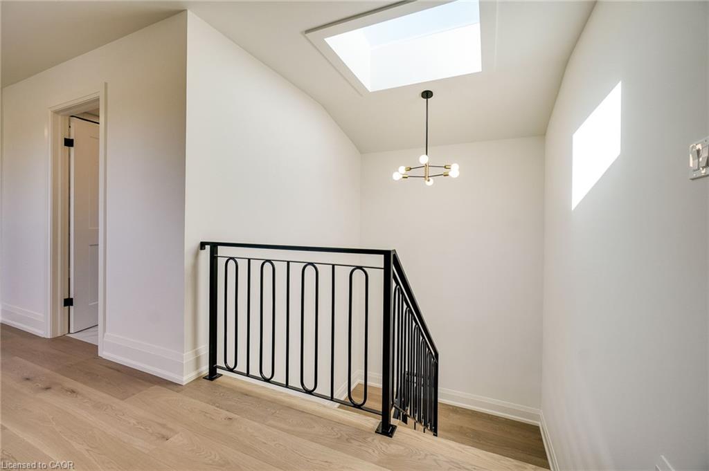 24 Royce Avenue Property Photo 27