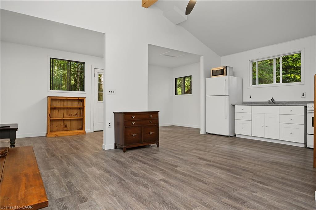 69 North Drive Property Photo 9