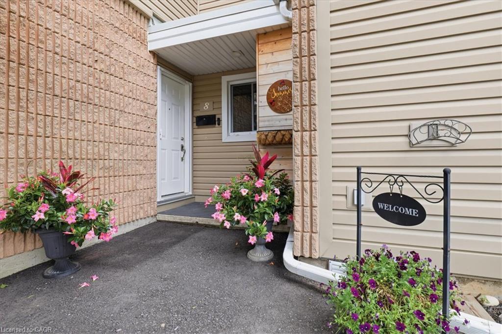 8-65 Glamis Road Property Photo 3