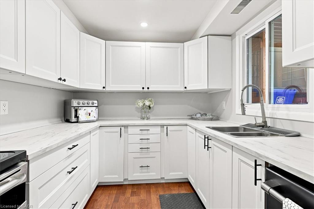 8-65 Glamis Road Property Photo 10
