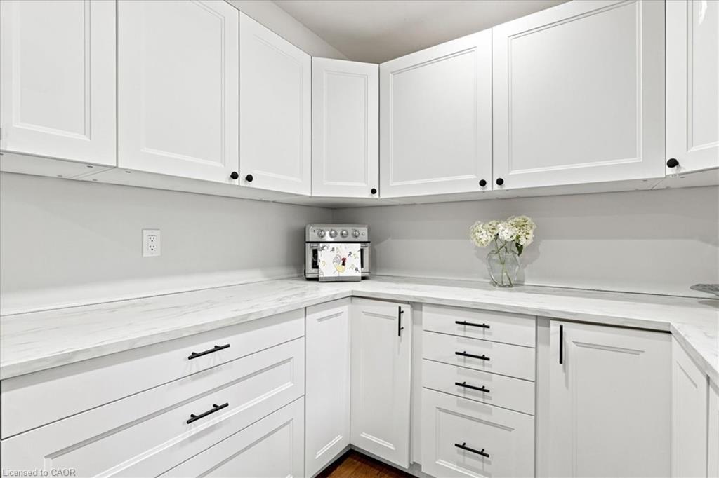 8-65 Glamis Road Property Photo 12