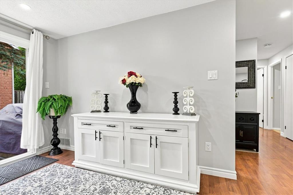8-65 Glamis Road Property Photo 19