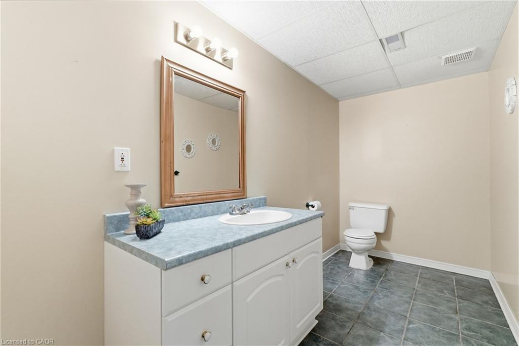 210 Bastille Street Property Photo 32