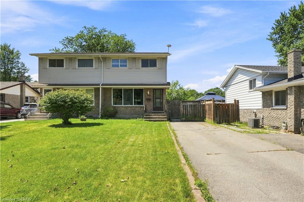 20 Nottingham Court Property Photo 1