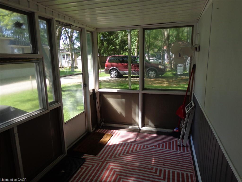 422-1652 Puddicombe Road Property Photo 4