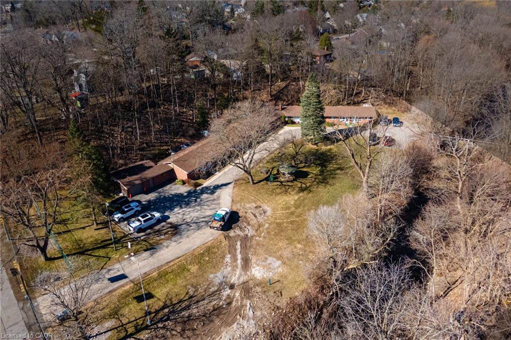 50 Creighton Road Property Photo 11