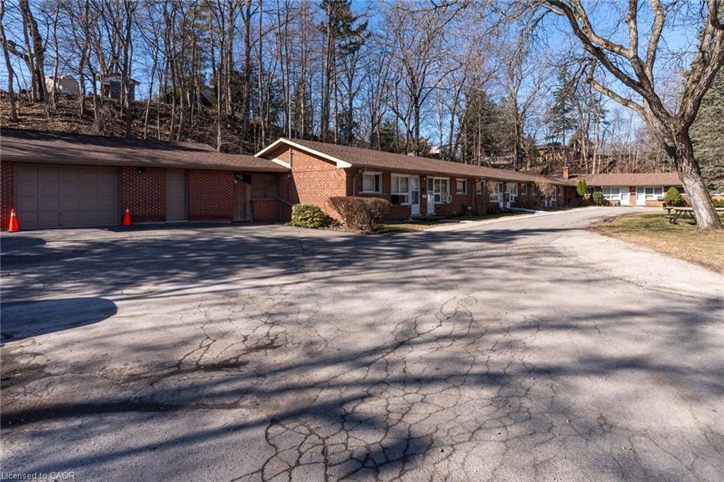 50 Creighton Road Property Photo 14