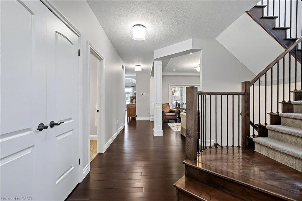 8 Zaduk Place Property Photo 6