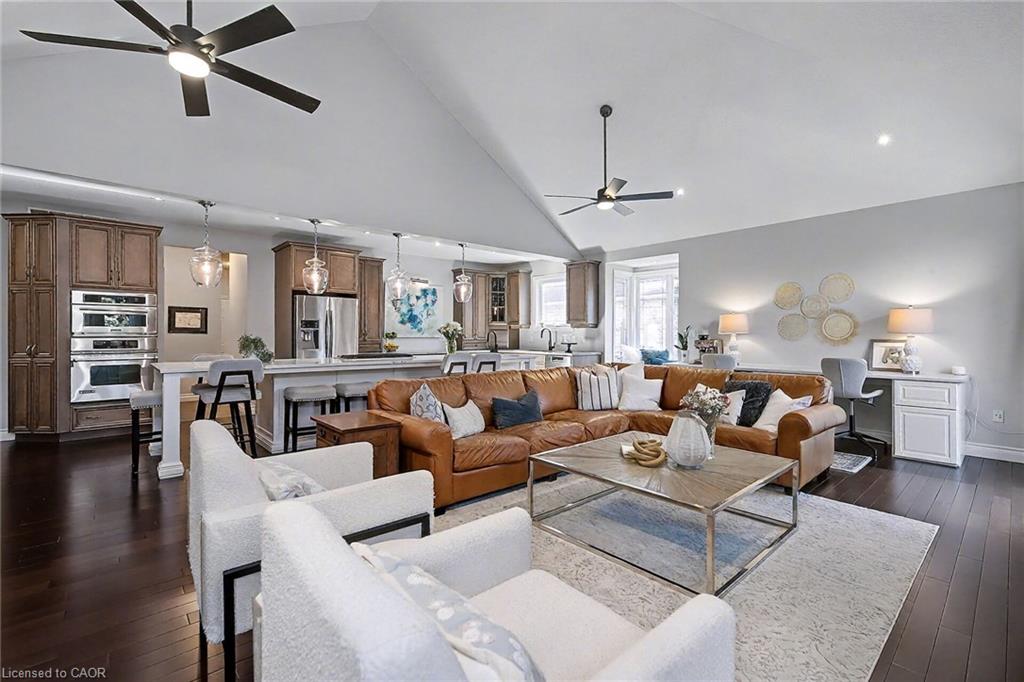 8 Zaduk Place Property Photo 18