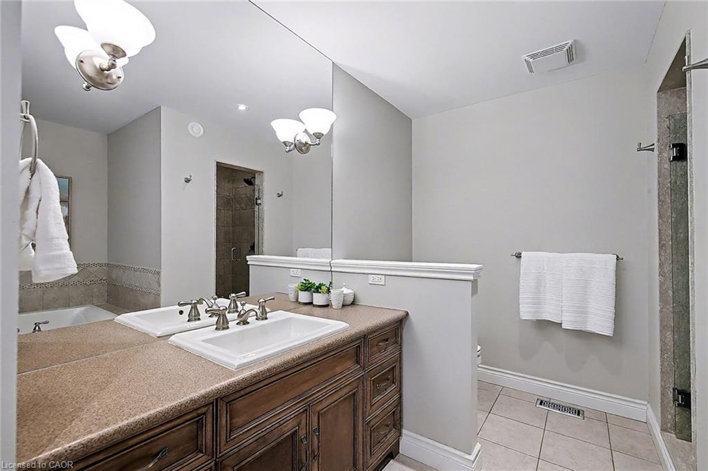 8 Zaduk Place Property Photo 28