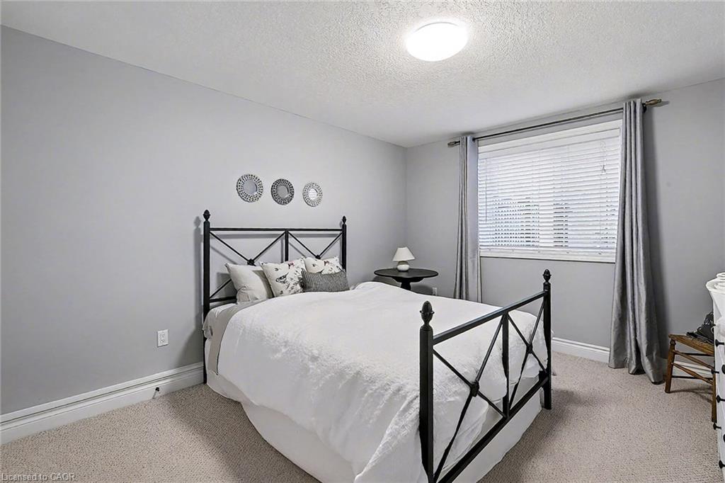 8 Zaduk Place Property Photo 40