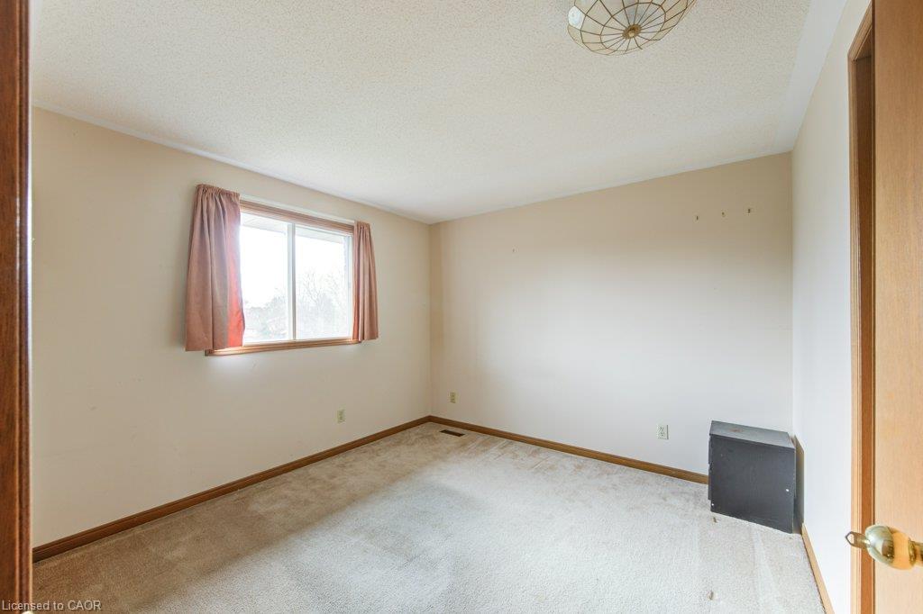 27 Walmer Gardens Property Photo 27