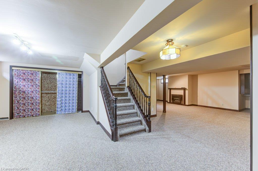 27 Walmer Gardens Property Photo 32
