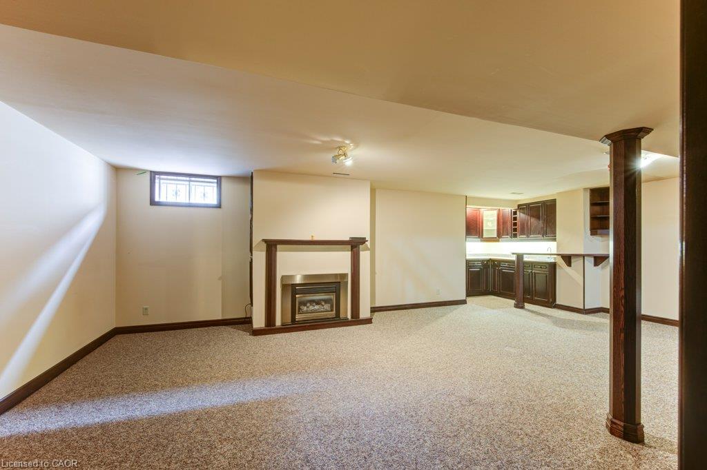 27 Walmer Gardens Property Photo 38