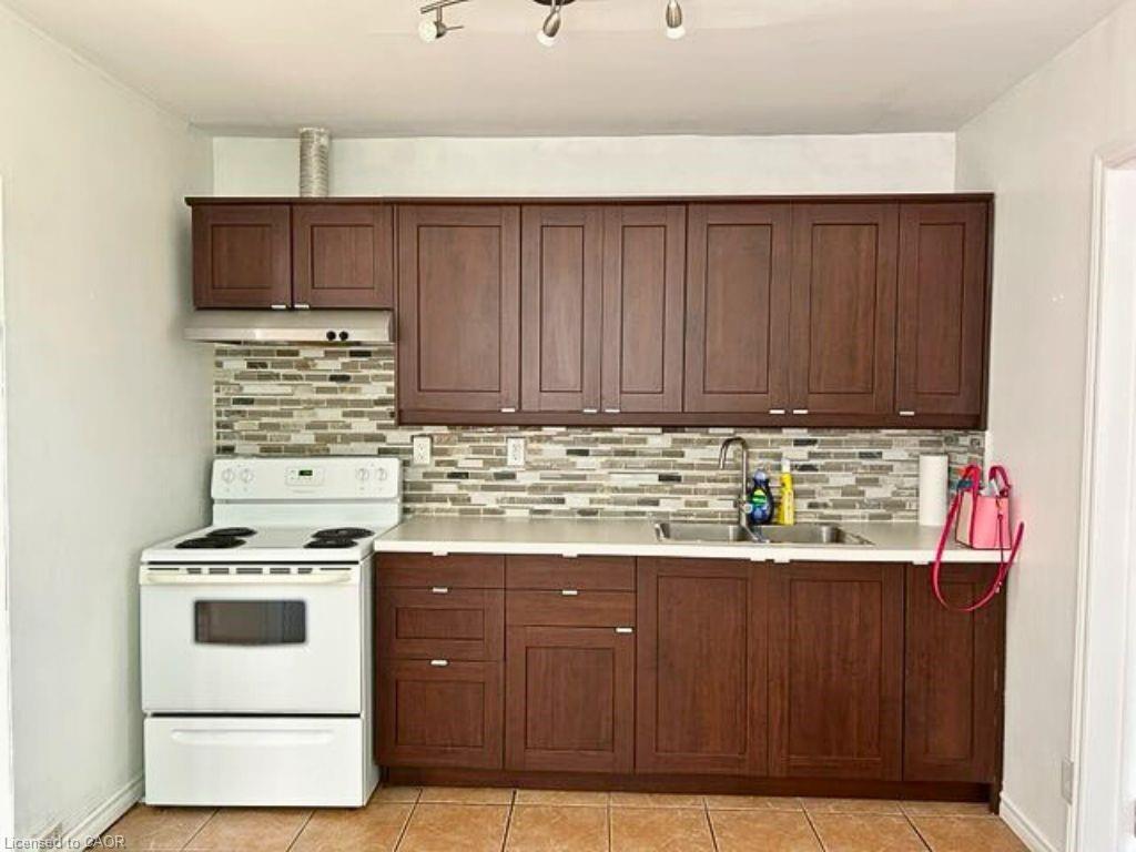4-69 Sherman Avenue S Property Photo 2