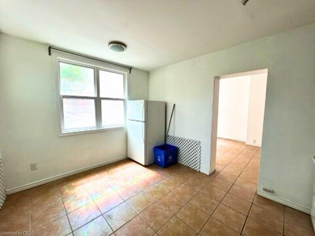 4-69 Sherman Avenue S Property Photo 4