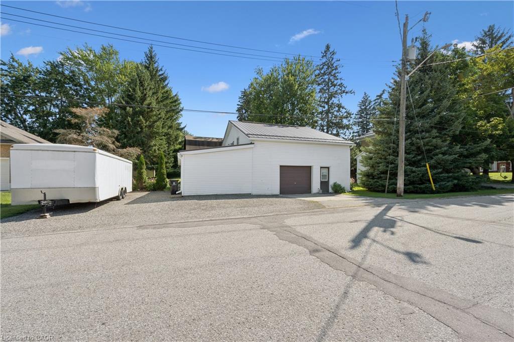 3659 Nafziger Road Property Photo 29